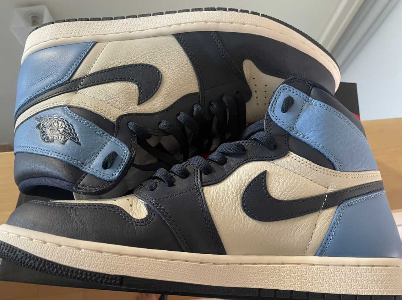 Nike Air Jordan 1 Retro High OG "Obsidian/University Blue"