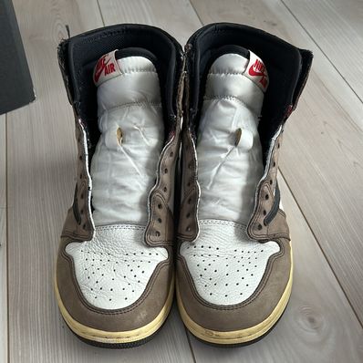 Travis Scott × Nike Air Jordan 1 Retro High OG TS SP "Sail/Dark Mocha"