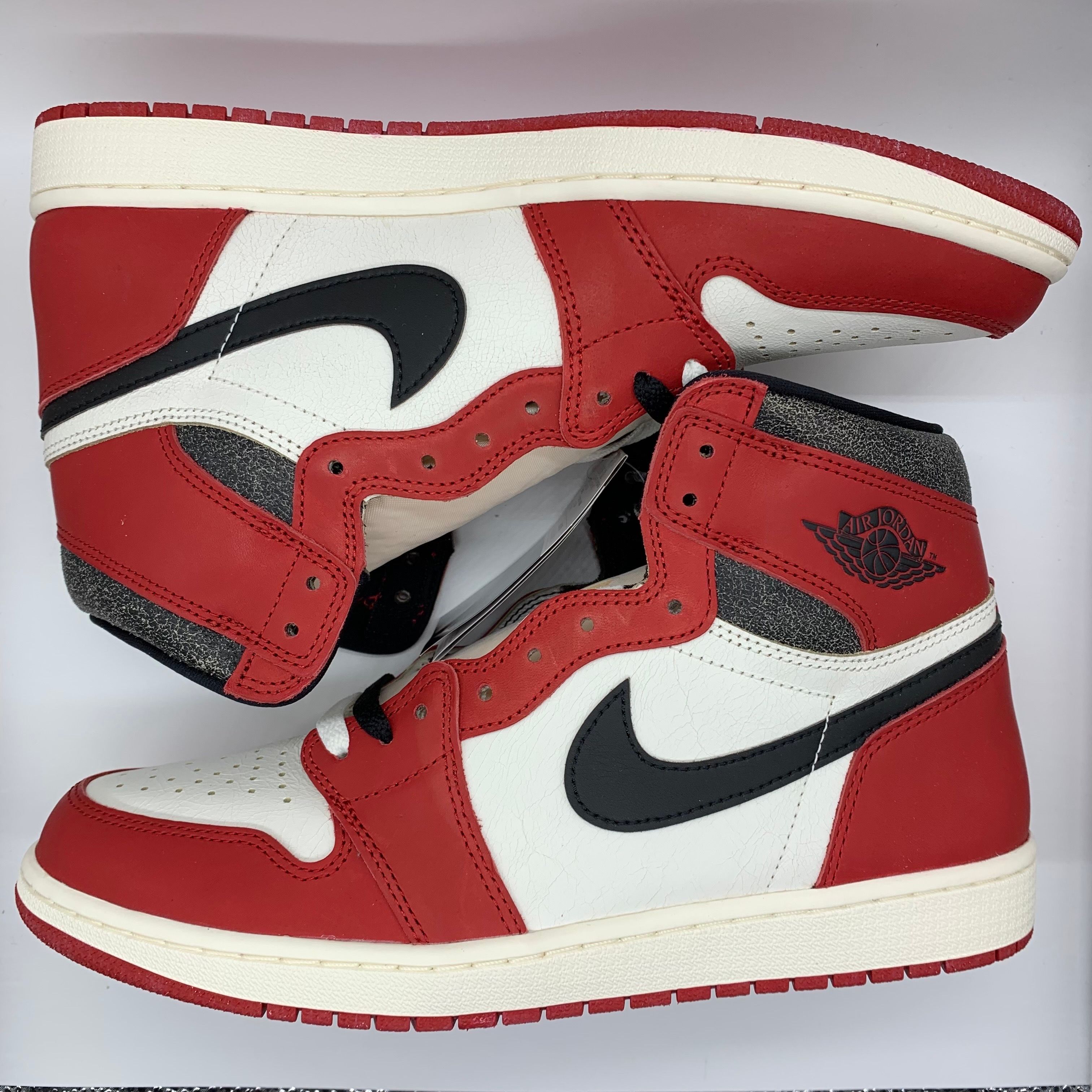 Nike Air Jordan 1 High OG "Lost & Found/Chicago"