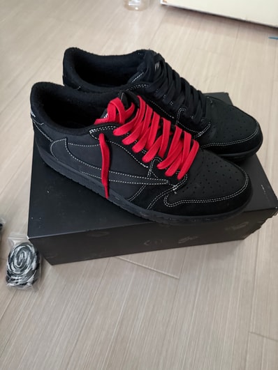 Travis Scott × Nike Air Jordan 1 Low OG SP "Black Phantom"