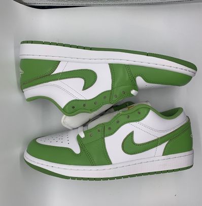 Nike Air Jordan 1 Low SE "Chlorophyll"
