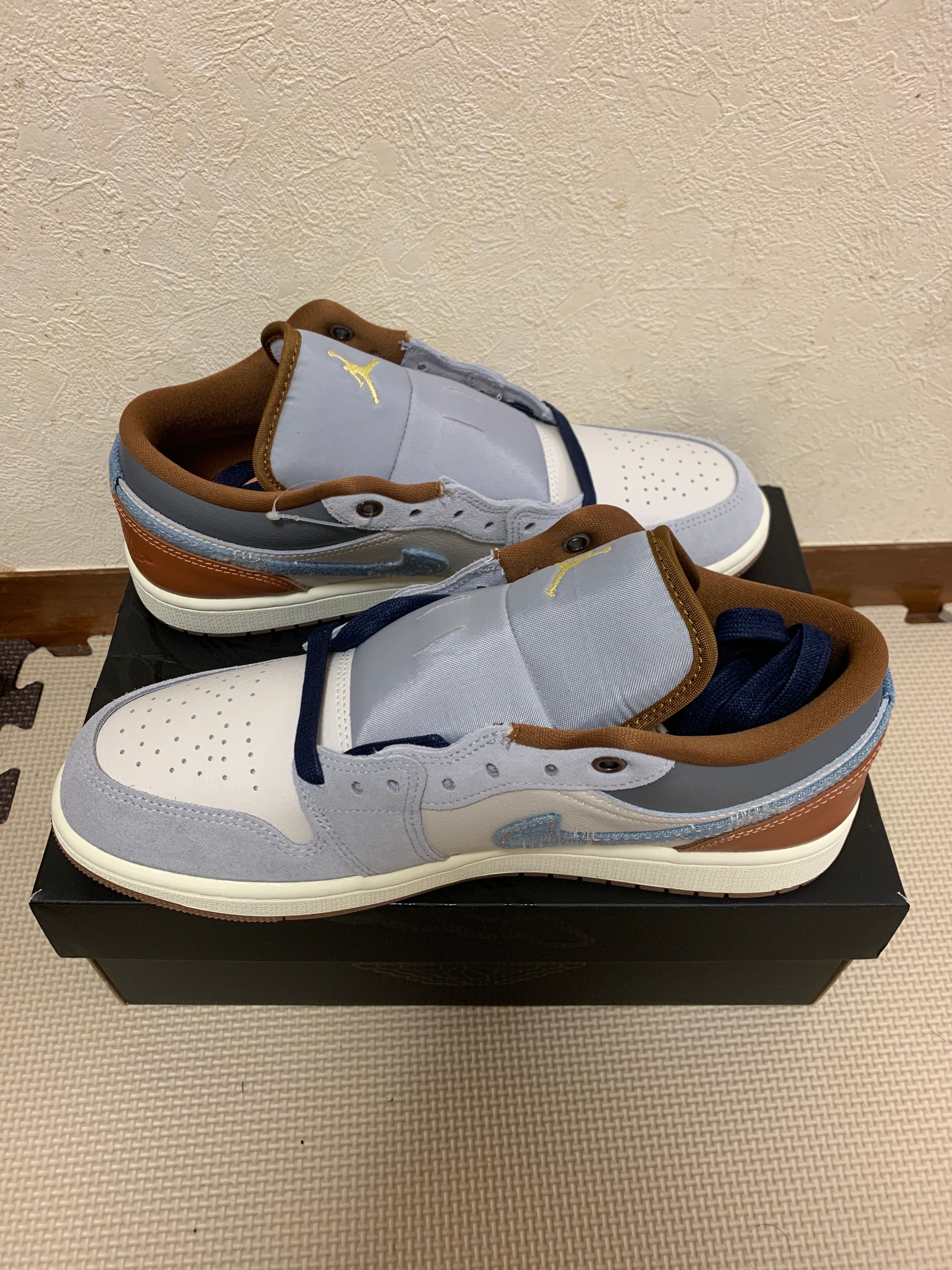 Nike Air Jordan 1 Low SE "Phantom/Coconut Milk/Amber Brown/Star Blue"