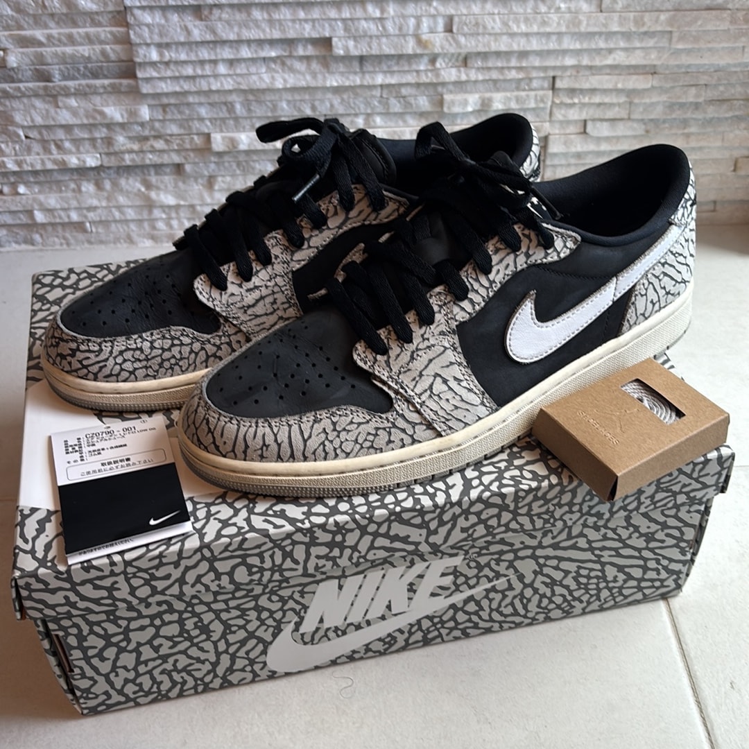 Nike Air Jordan 1 Retro Low OG "Black Cement"