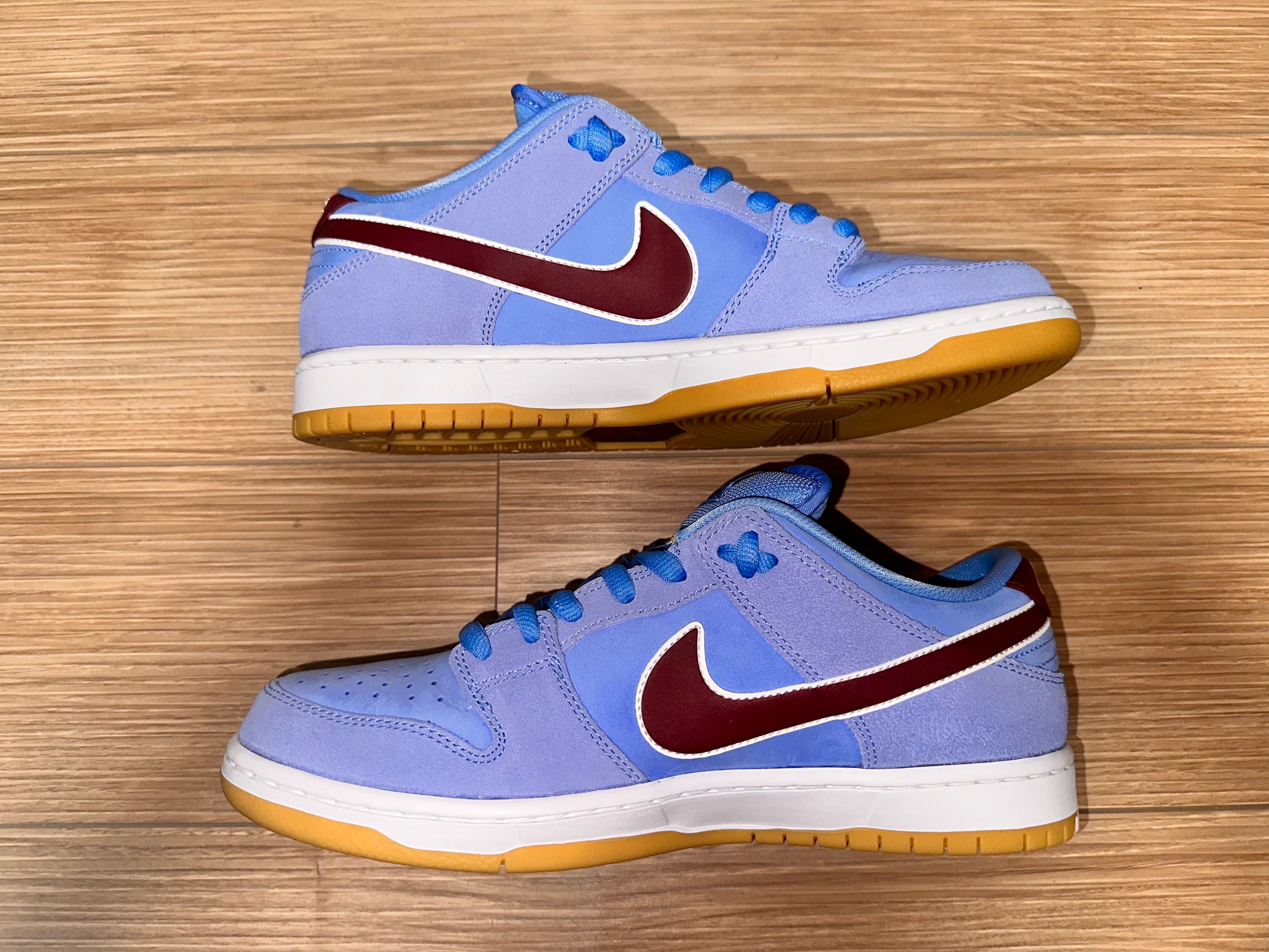Nike SB Dunk Low Pro "Philadelphia Phillies/Valor Blue and Team Maroon"