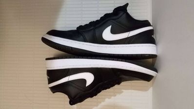 NIKE Women's AIR JORDAN 1 LOW "BLACK"