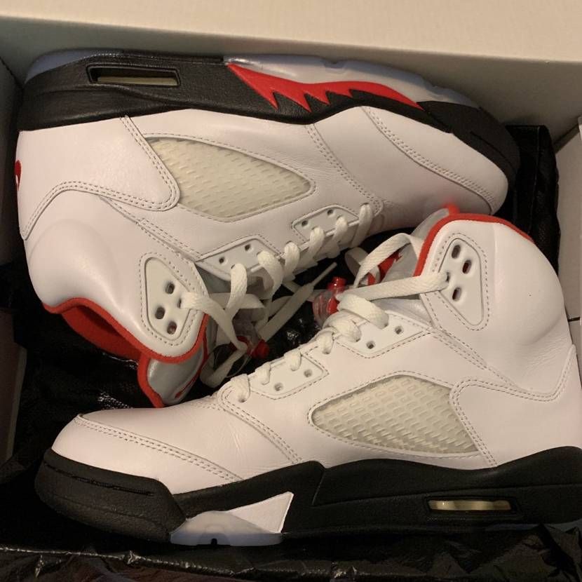 Nike Air Jordan 5 Retro "Fire Red" (2020)