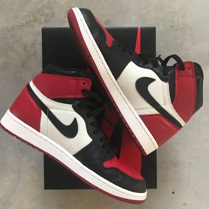 Nike Air Jordan 1 Retro High OG "Bred Toe"