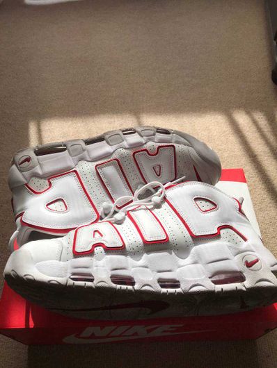 NIKE AIR MORE UPTEMPO "WHITE/VARSITY RED" (2021)