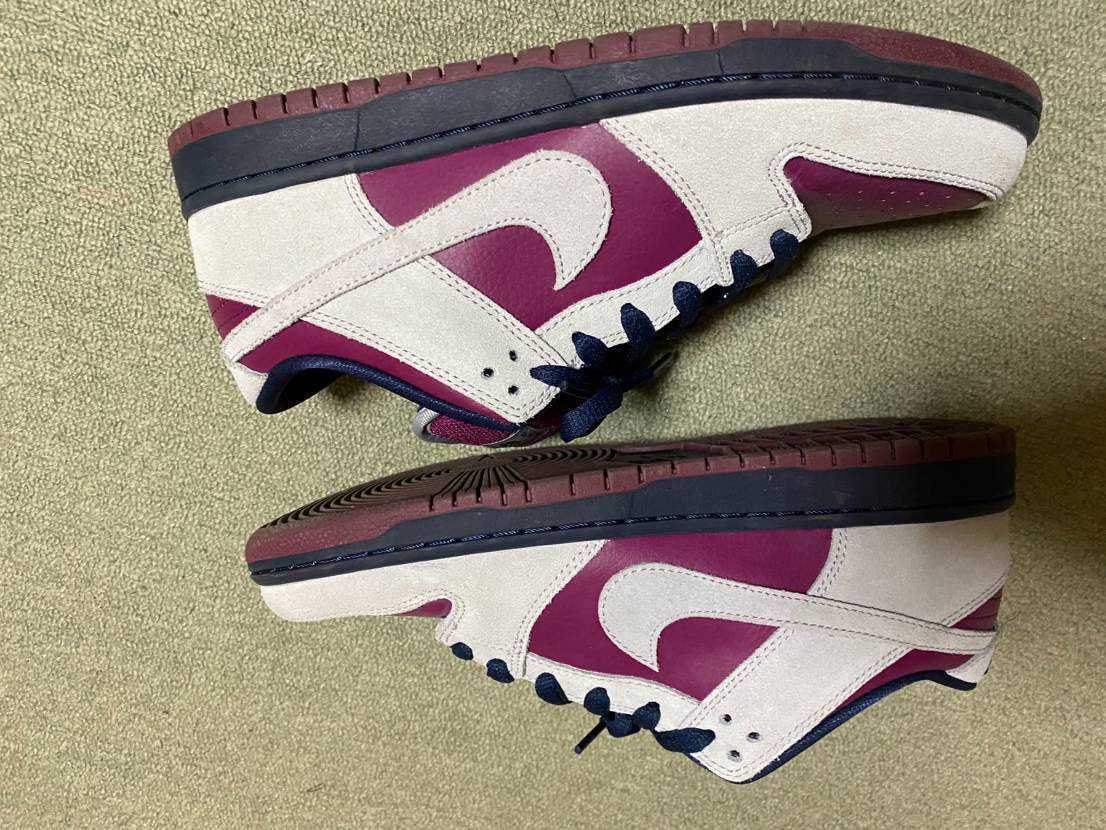 Nike SB Dunk Low Pro "Burgundy/Grey"