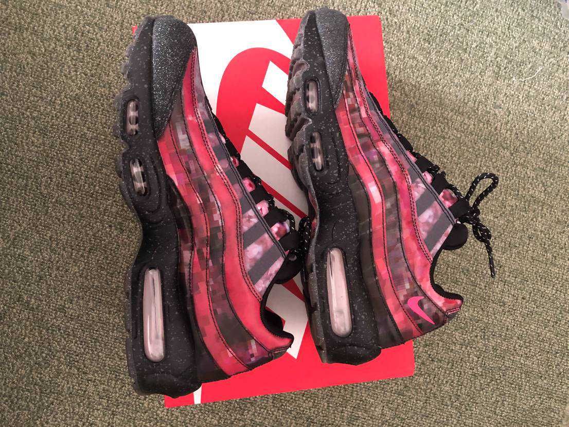 Nike Air Max 95 "Cherry Blossom"