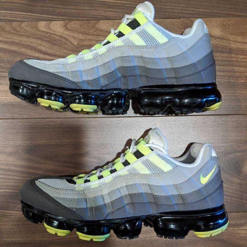 Nike Air Vapormax 95 "Neon"