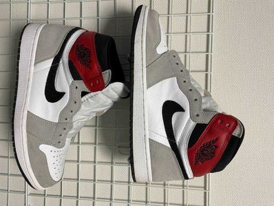 Nike Air Jordan 1 High OG "White/Black/Light Smoke Grey"