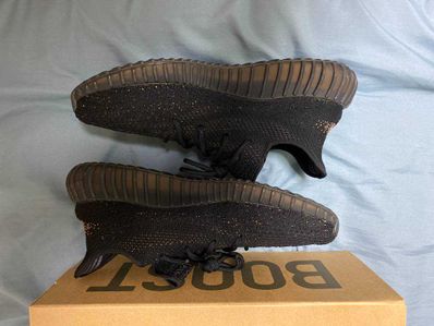 adidas YEEZY Boost 350 V2 "Core Black/Copper"