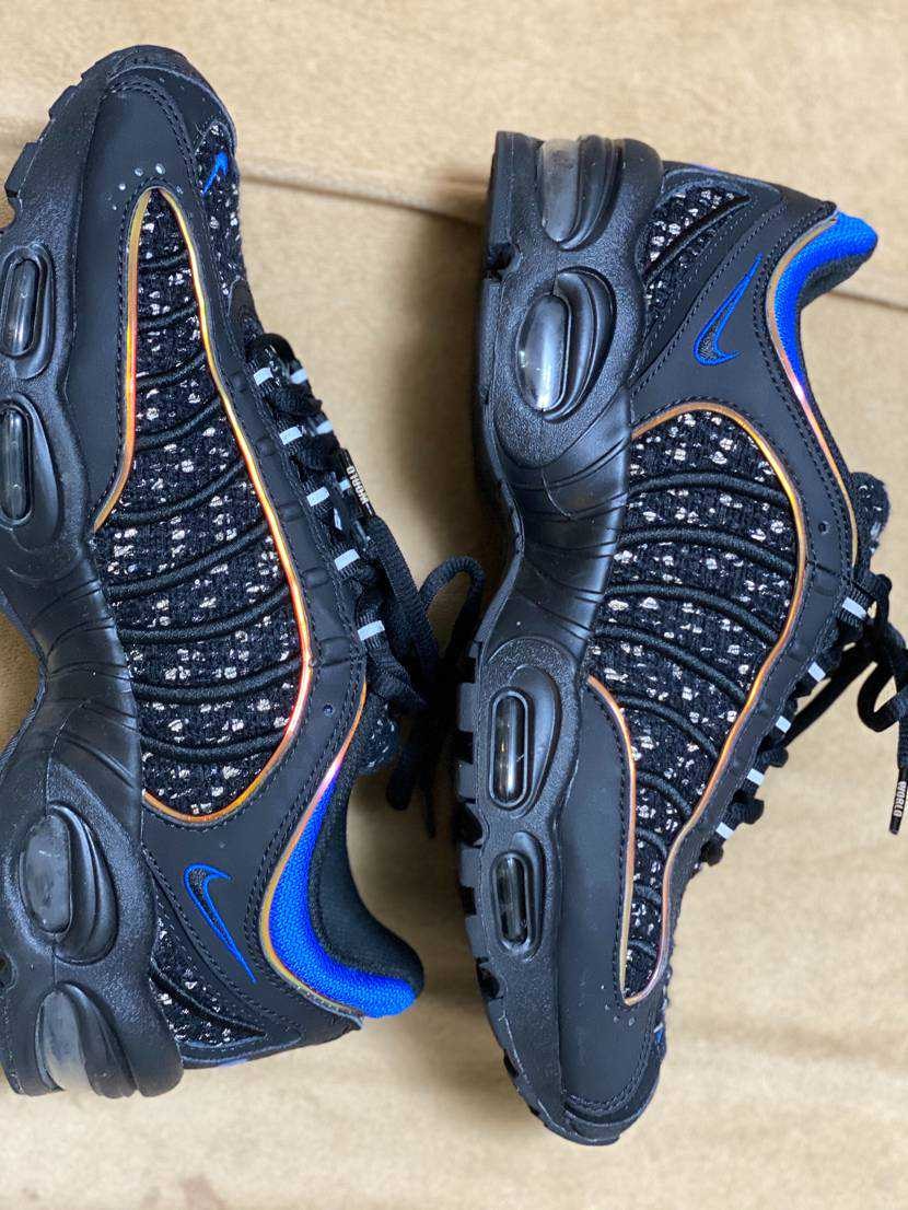 Supreme × Nike Air Max Tailwind 4 "Black"
