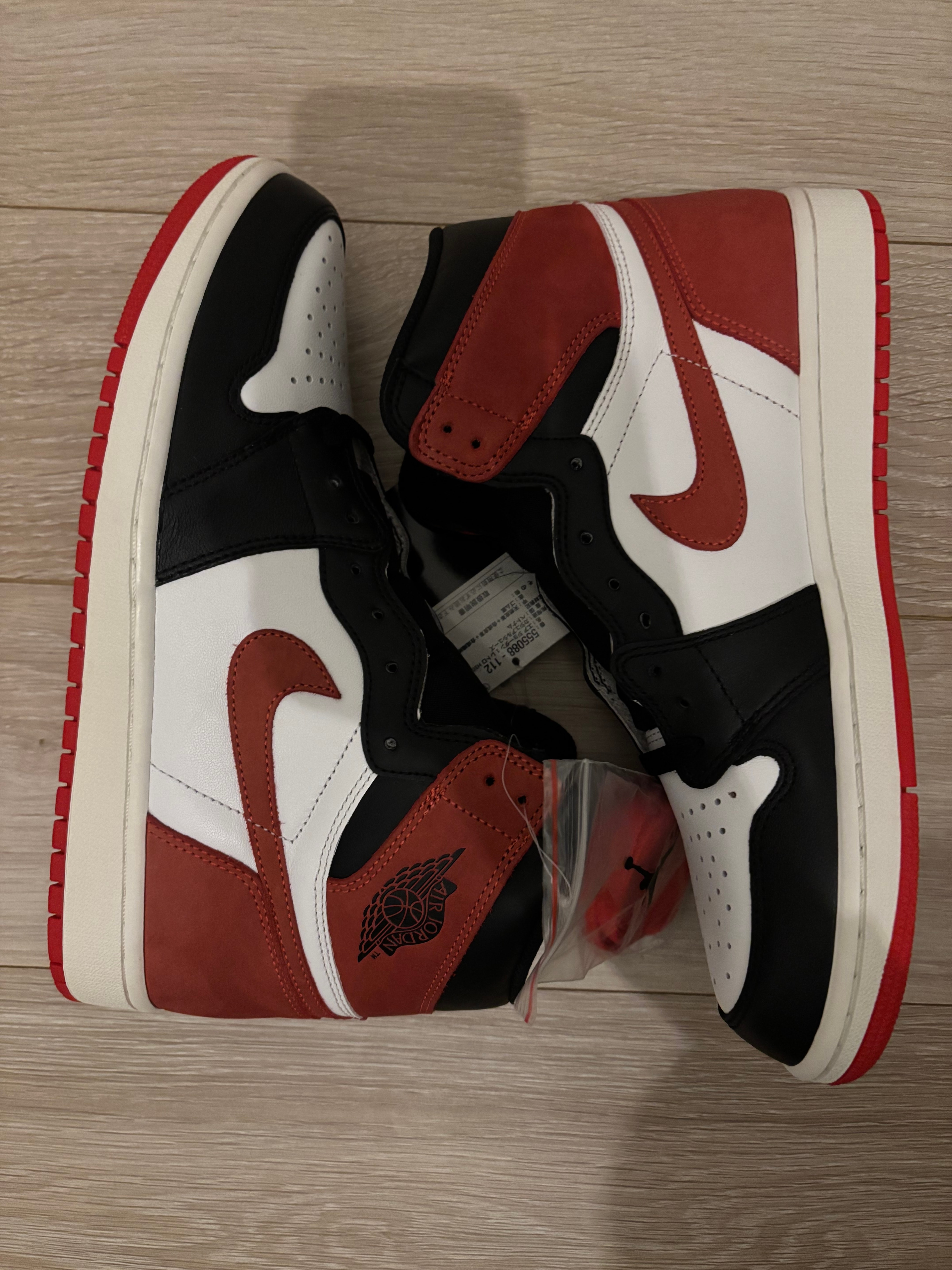 NIKE AIR JORDAN 1 RETRO HIGH "TRACK RED"