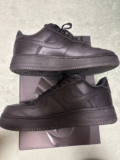 Supreme × Nike Air Force 1 Low "Black"