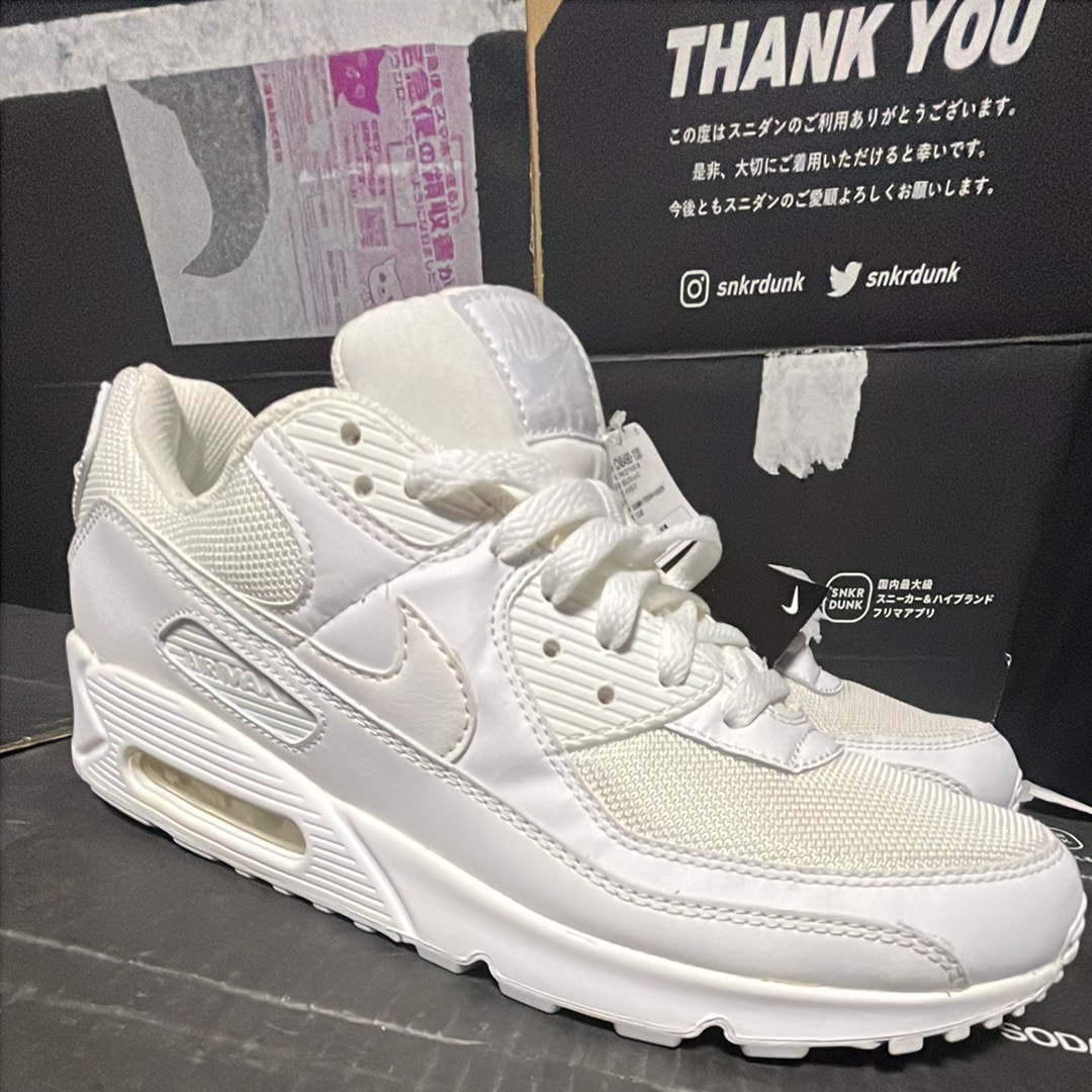 ナイキ エアマックス90 リクラフト "トリプルホワイト"