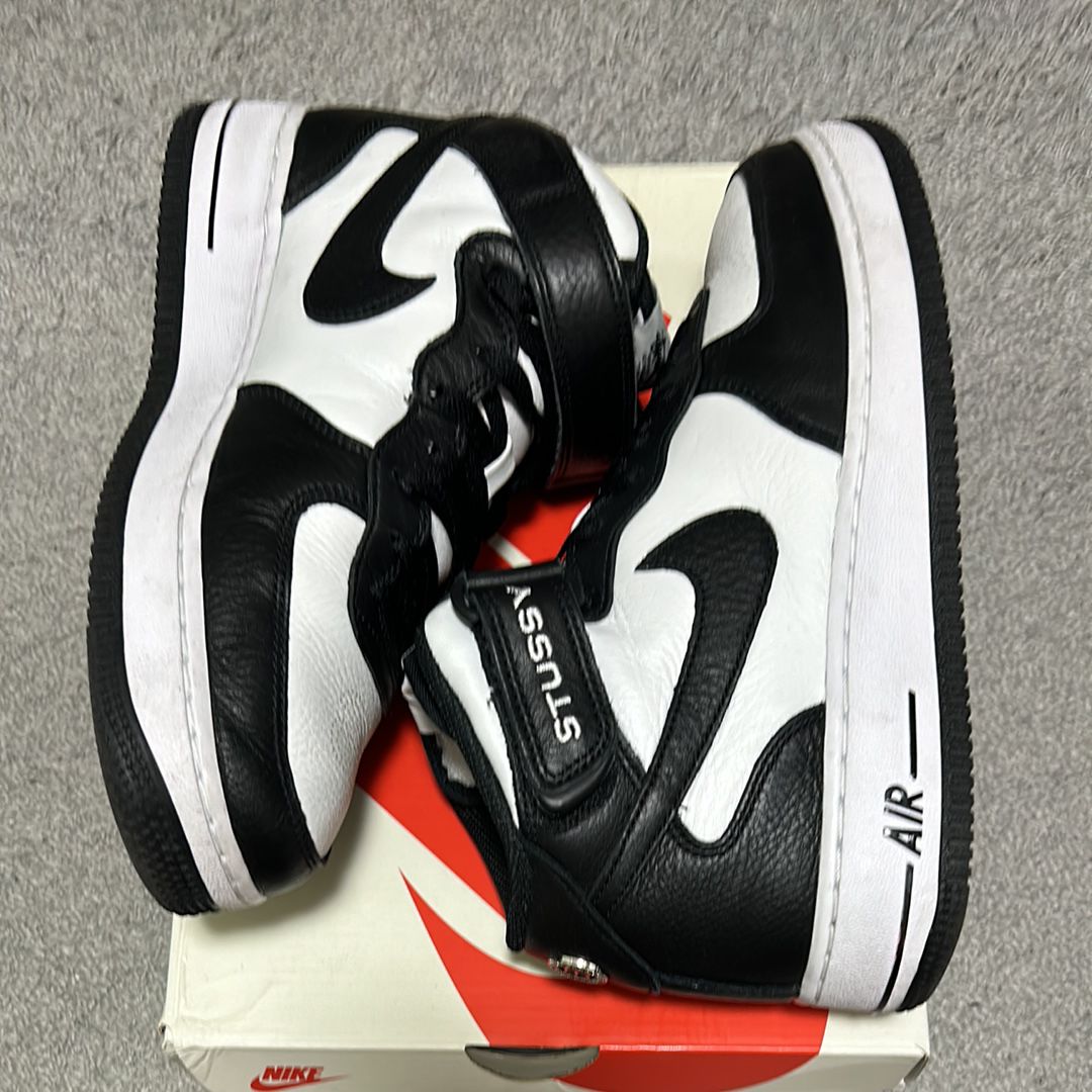 Stussy × Nike Air Force 1 Mid "Black and Light Bone"