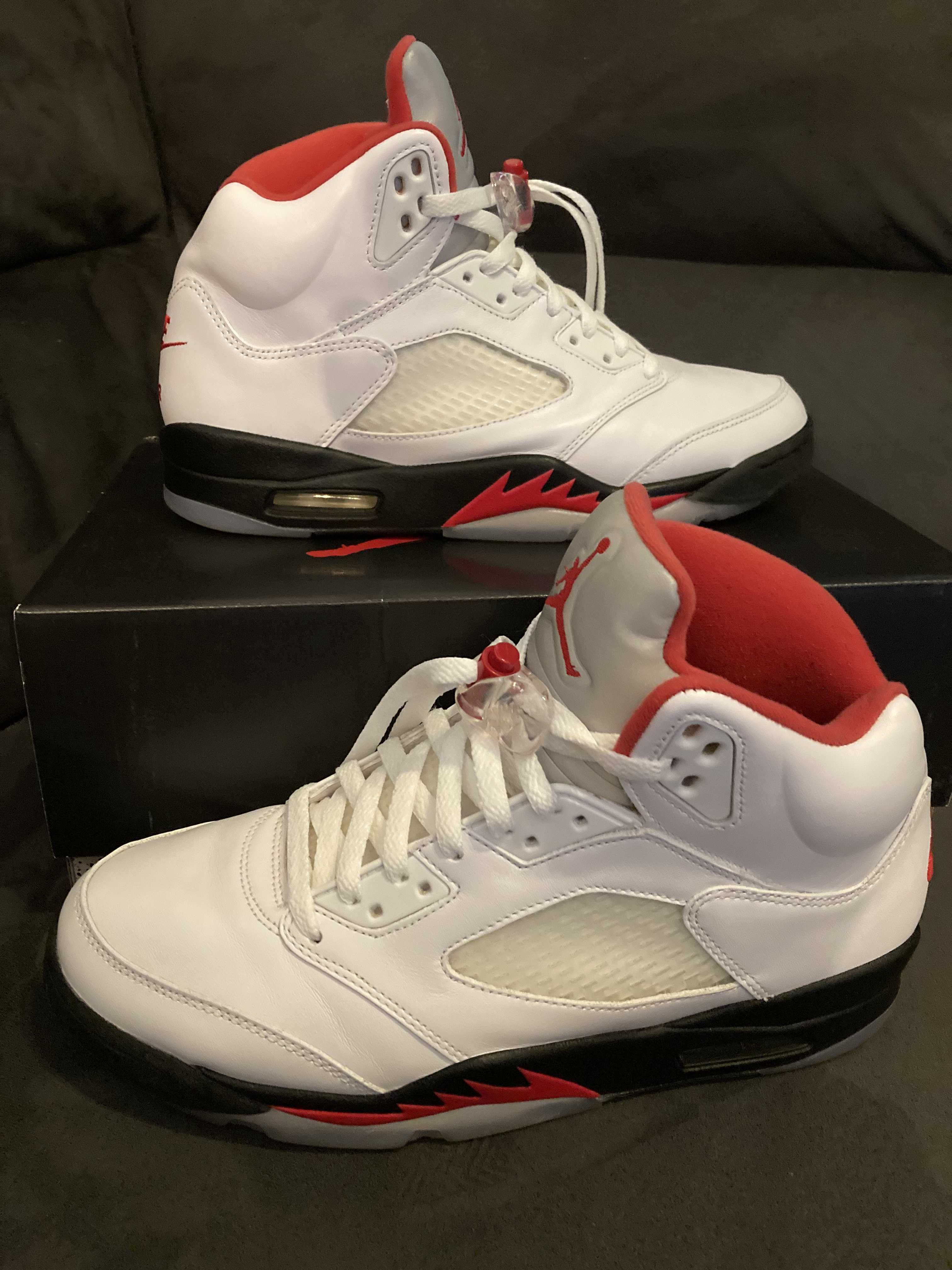 Nike Air Jordan 5 Retro "Fire Red" (2020)