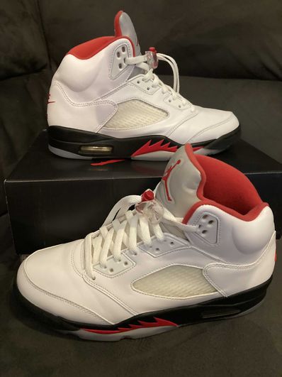 Nike Air Jordan 5 Retro "Fire Red" (2020)