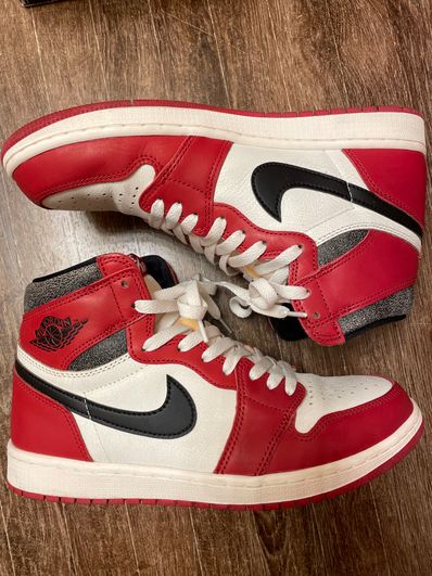 Nike Air Jordan 1 High OG "Lost & Found/Chicago"