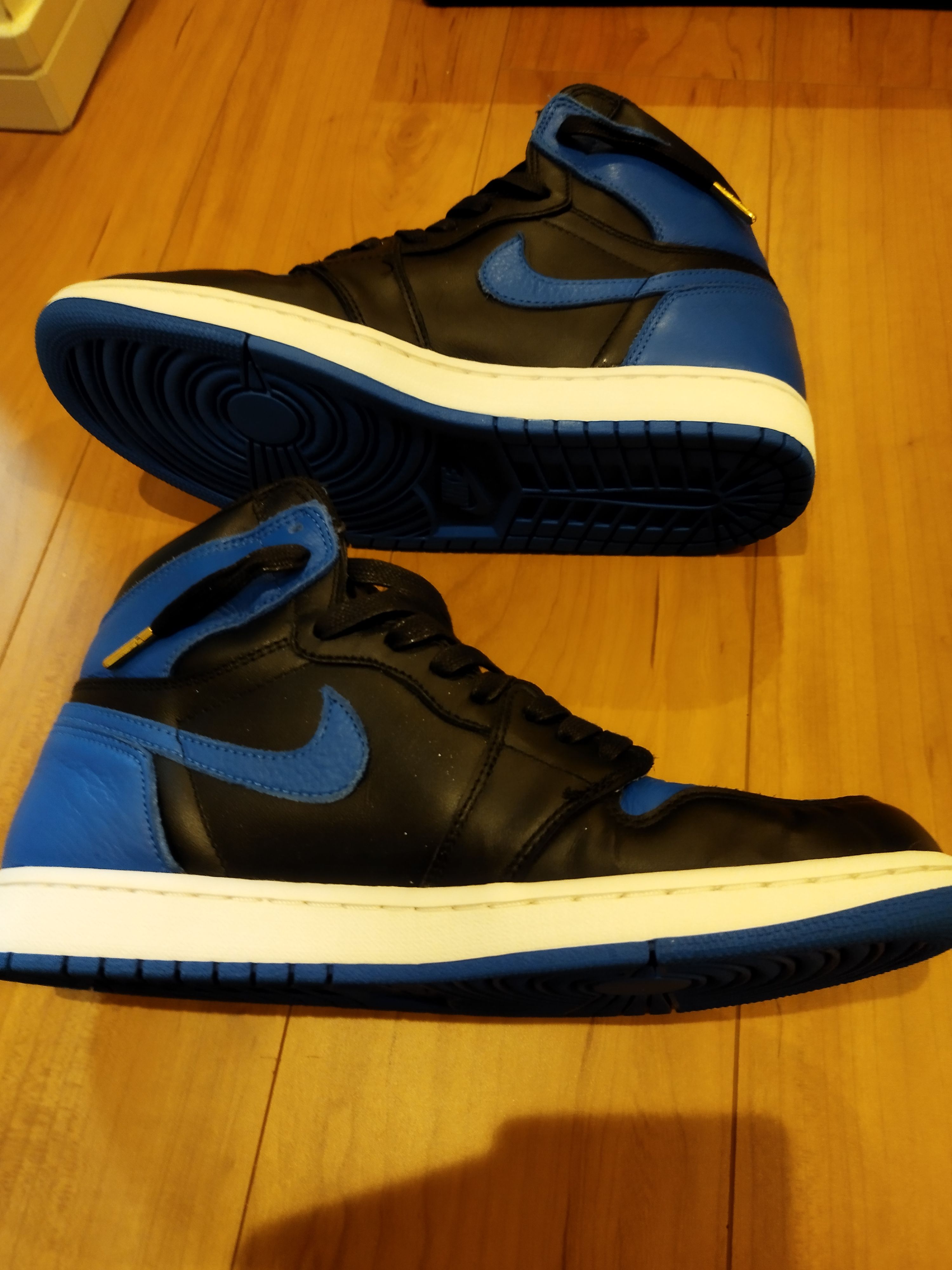 Nike Air Jordan 1 Retro High OG "Royal" (2017)