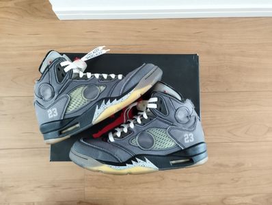 Off-White × Nike Air Jordan 5 "Black/Muslin/Fire Red"