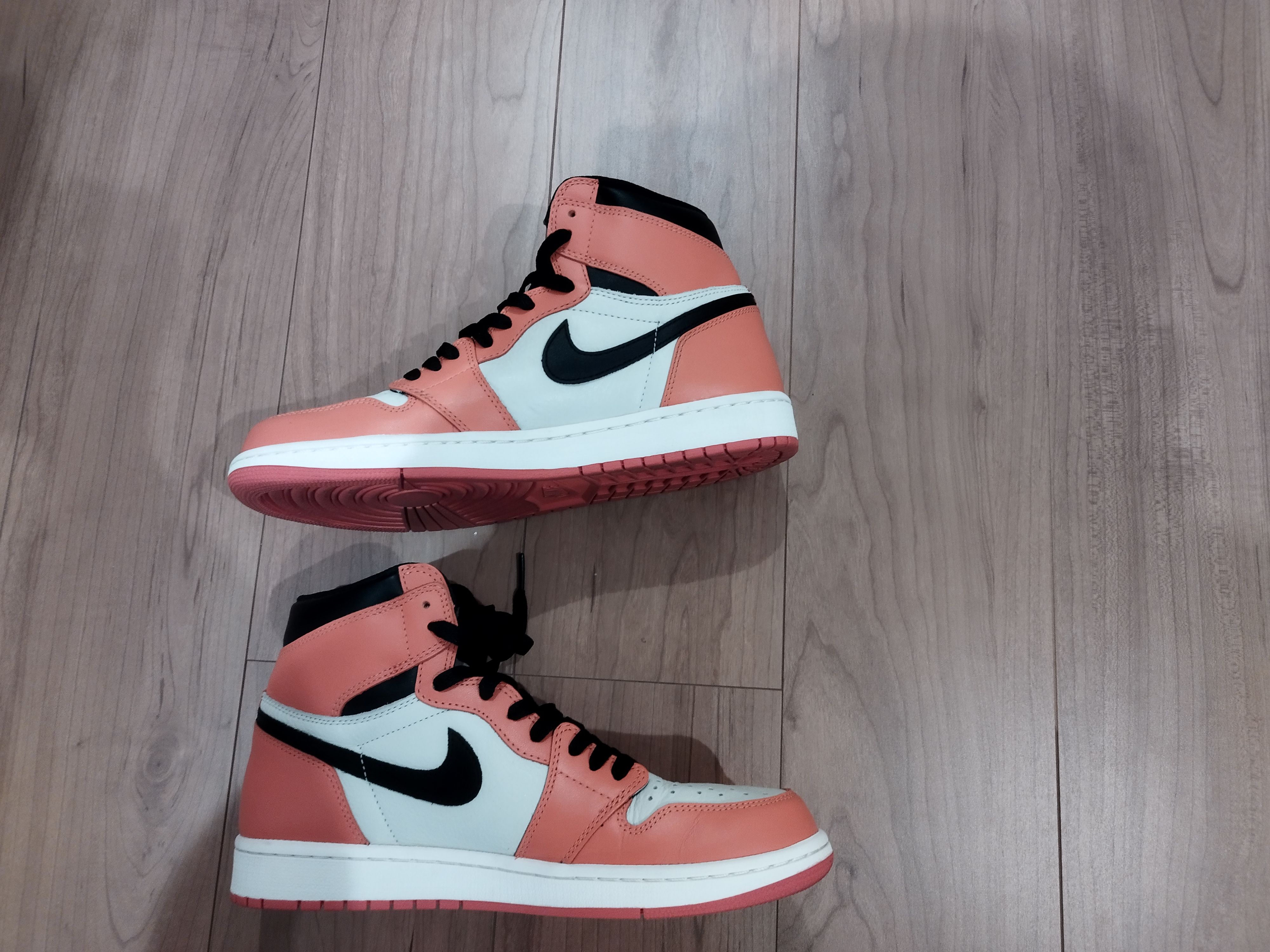 Nike Air Jordan 1 Retro High "Reverse Shattered Backboard"