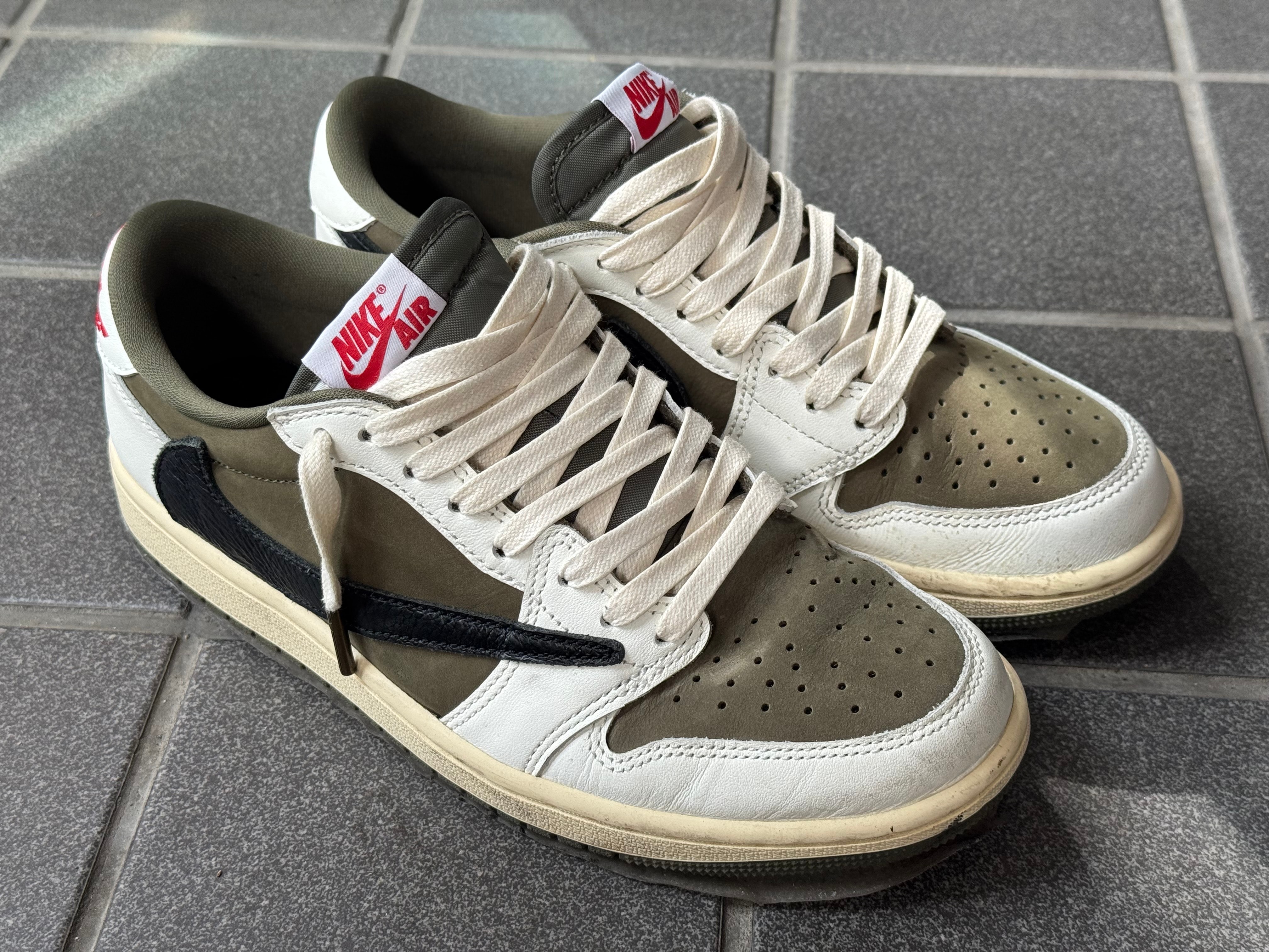 Travis Scott × Nike Air Jordan 1 Low OG SP "Reverse Olive"