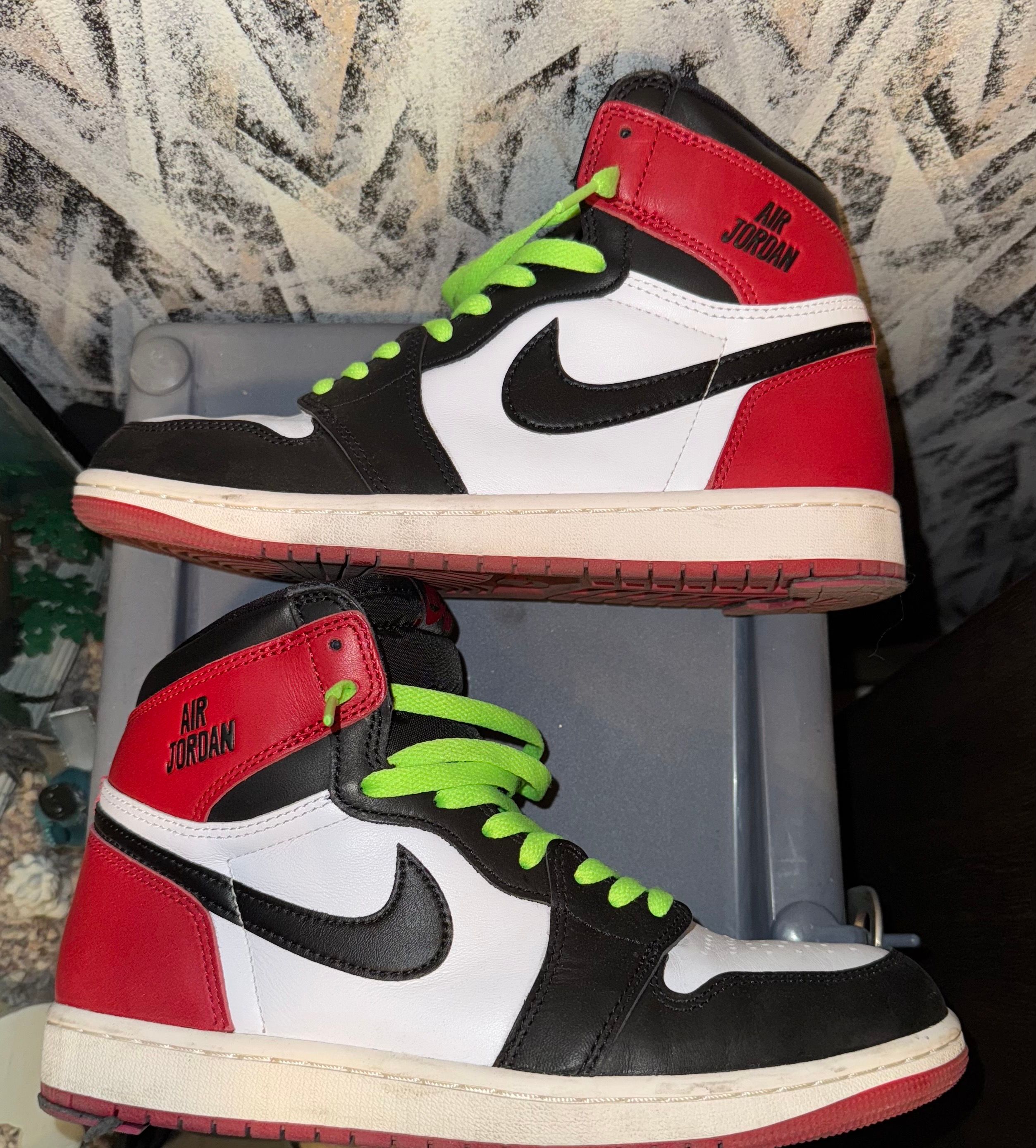 Nike Air Jordan 1 Retro High OG "Black Toe Reimagined"