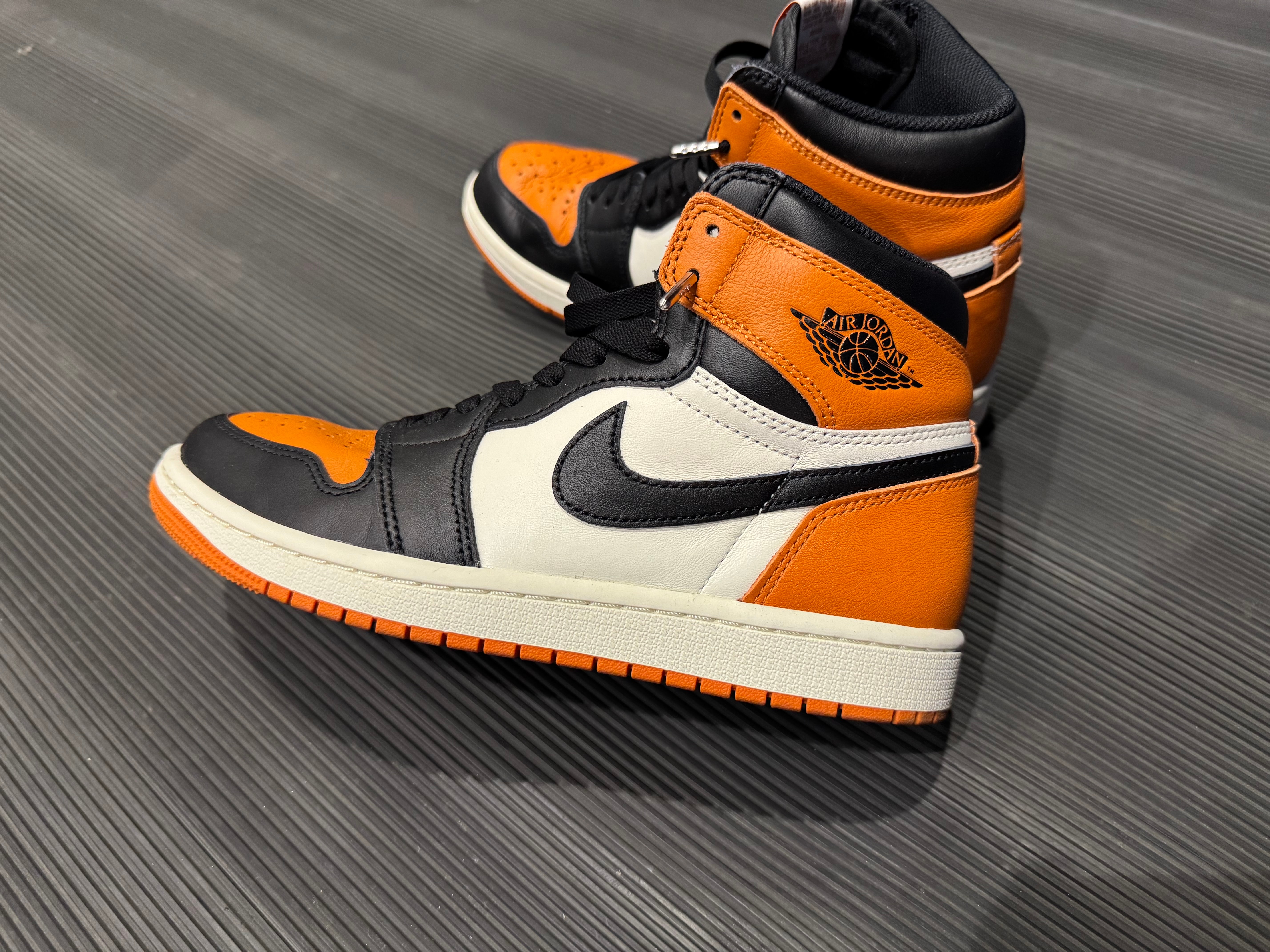 Nike Air Jordan 1 Retro High OG "Shattered Backboard" (2025)
