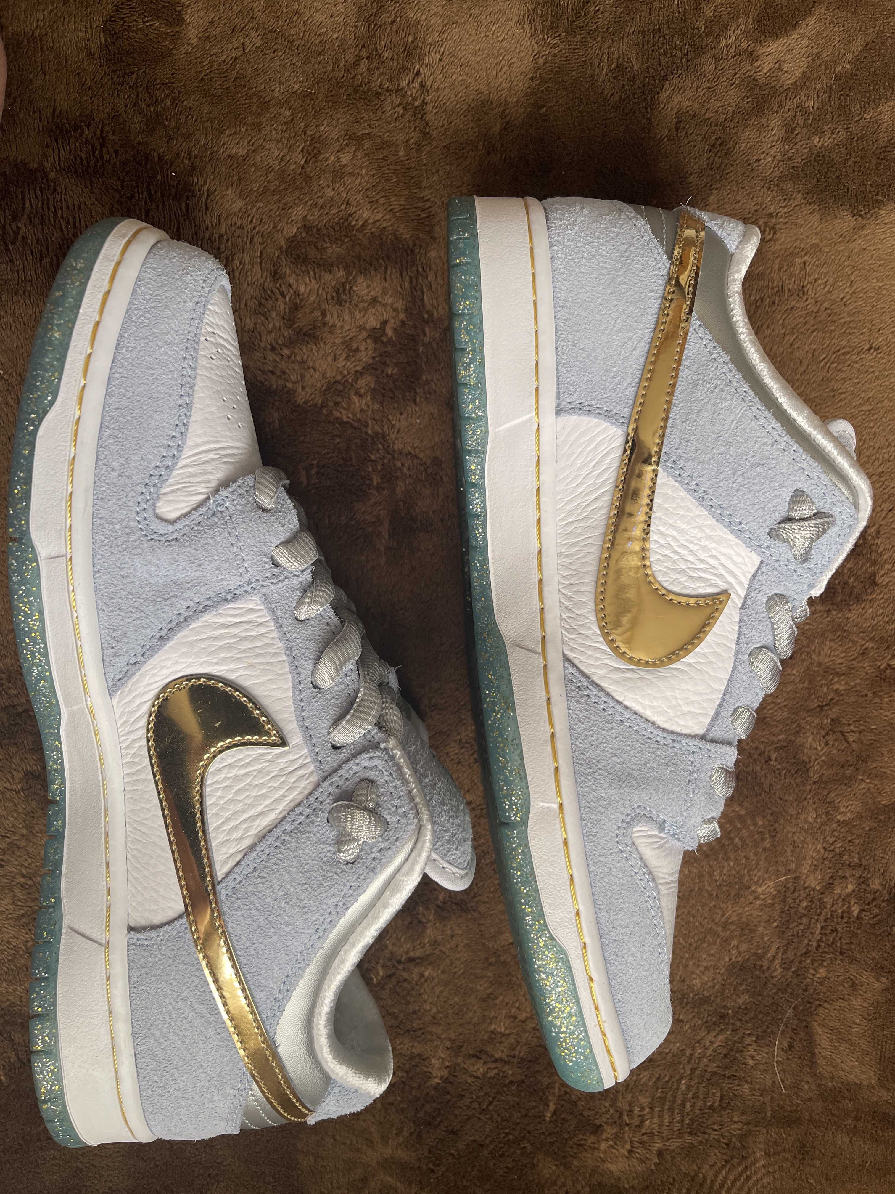 Sean Cliver × Nike SB Dunk Low "Holiday Special"