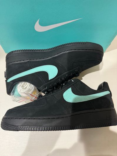 Tiffany & Co. × Nike Air Force 1 Low "1837"