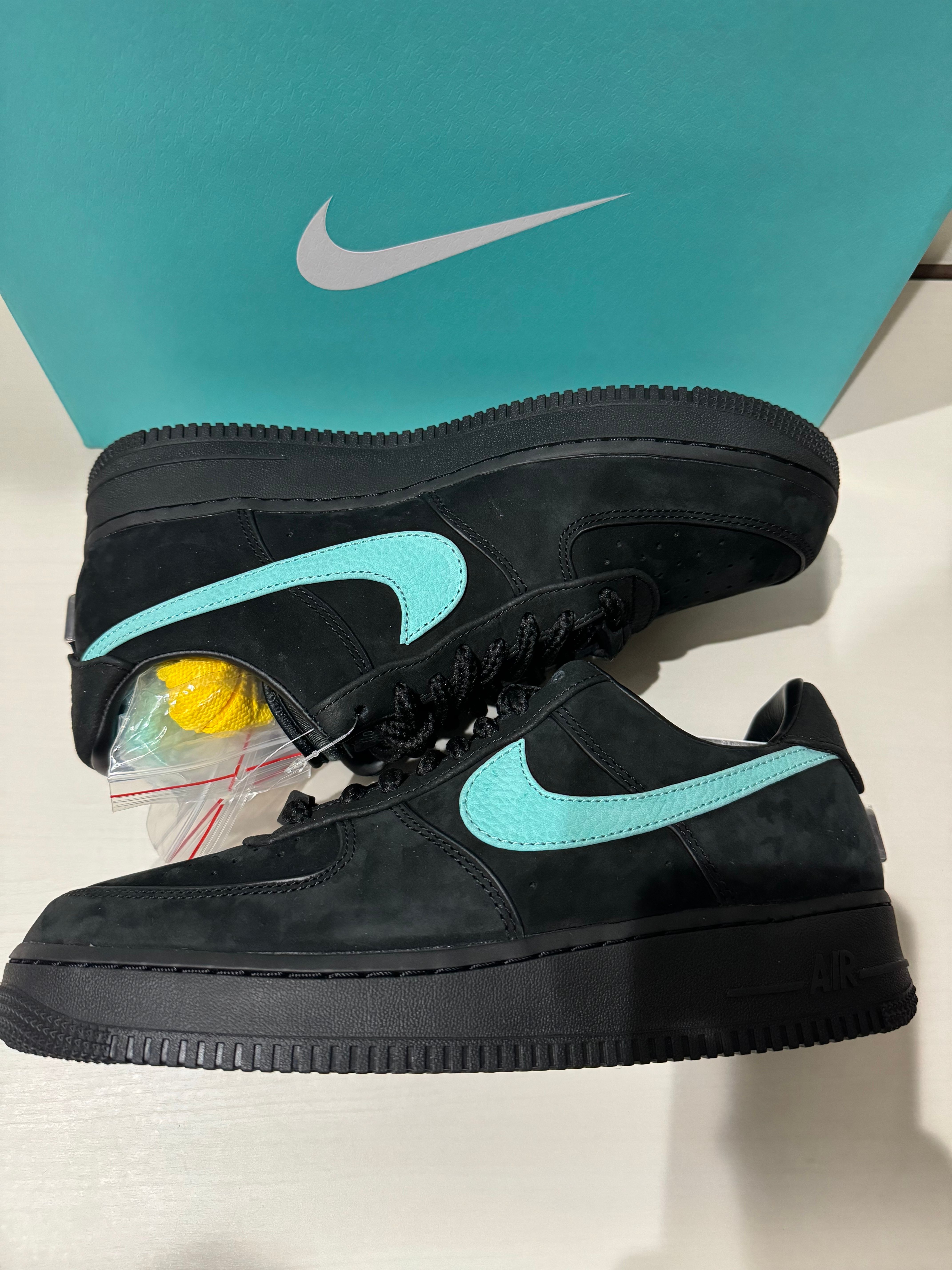Tiffany & Co. × Nike Air Force 1 Low "1837"