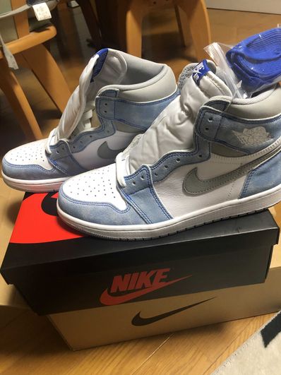 Nike Air Jordan 1 High OG "Hyper Royal"