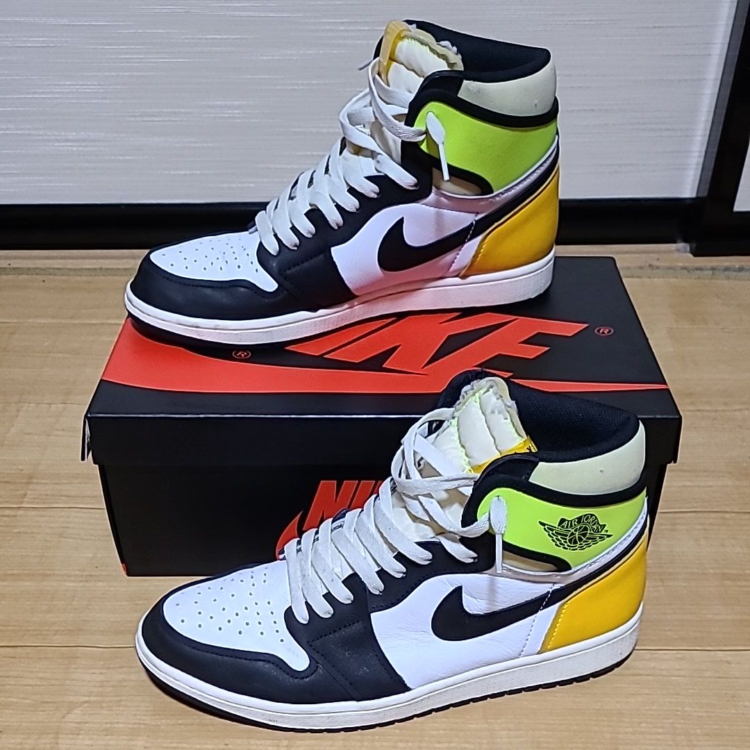 Nike Air Jordan 1 High OG "Volt Gold"