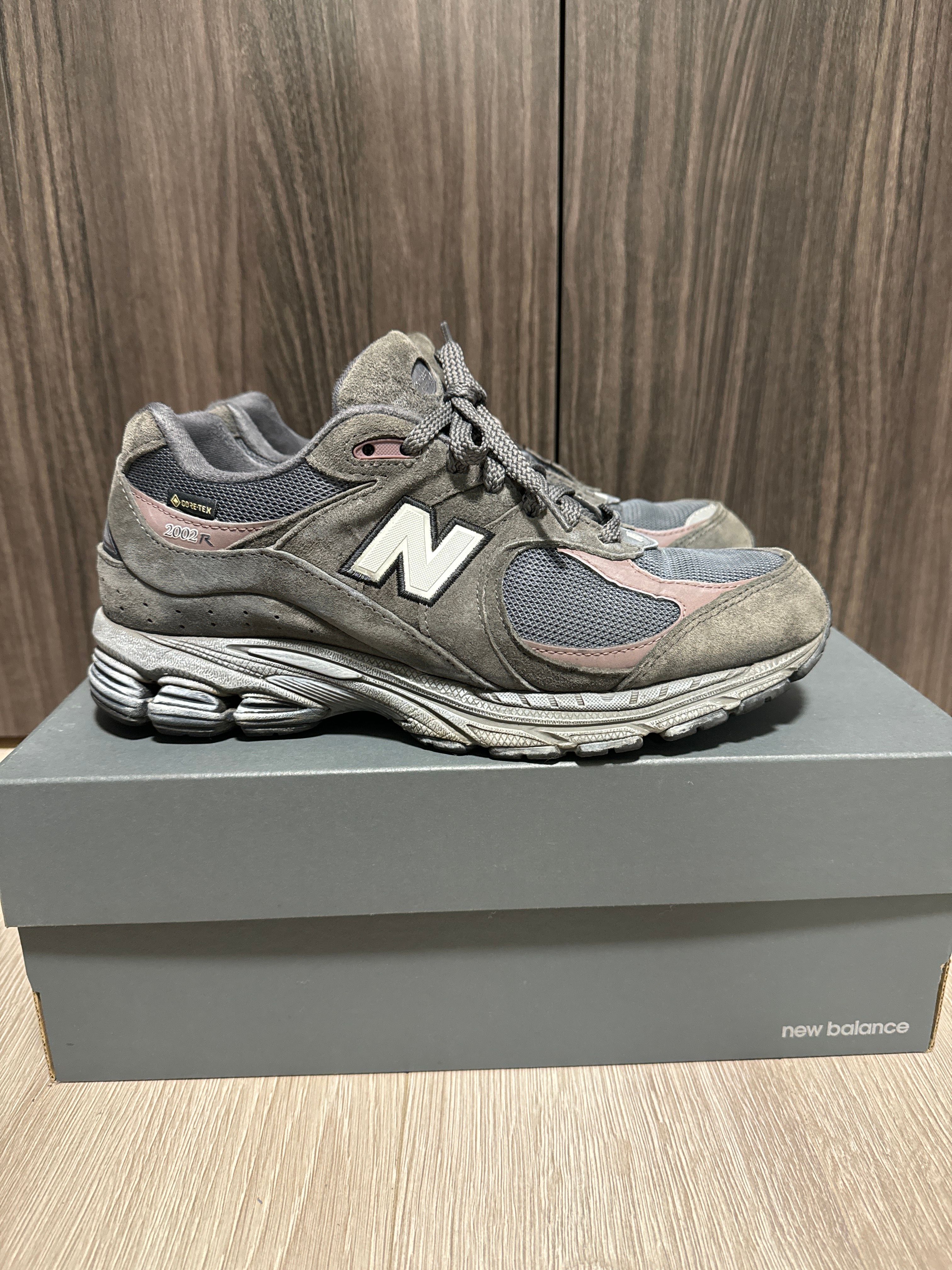 New Balance 2002R GORE-TEX "Black"