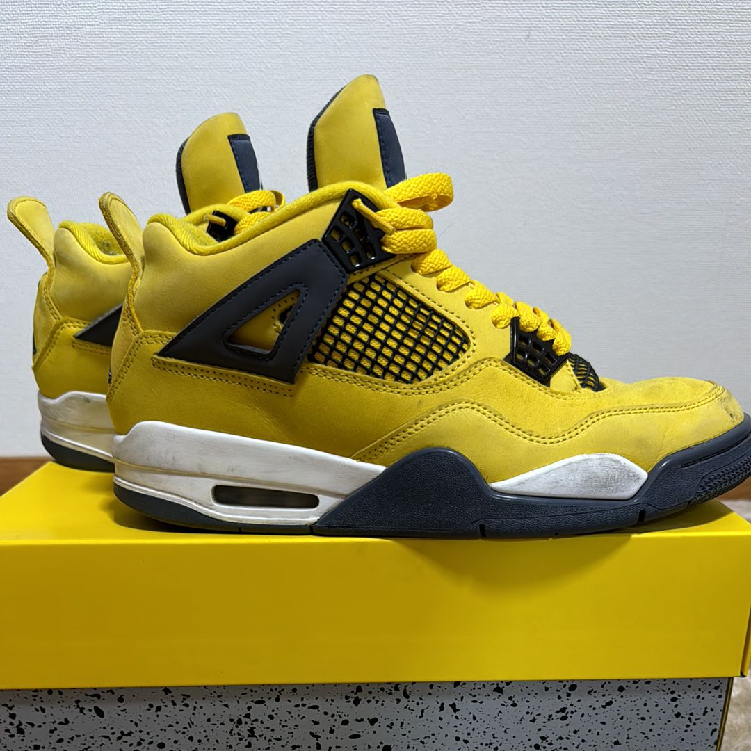 Nike Air Jordan 4 "Tour Yellow"