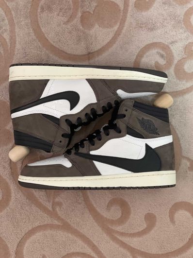 Travis Scott × Nike Air Jordan 1 Retro High OG TS SP "Sail/Dark Mocha"
