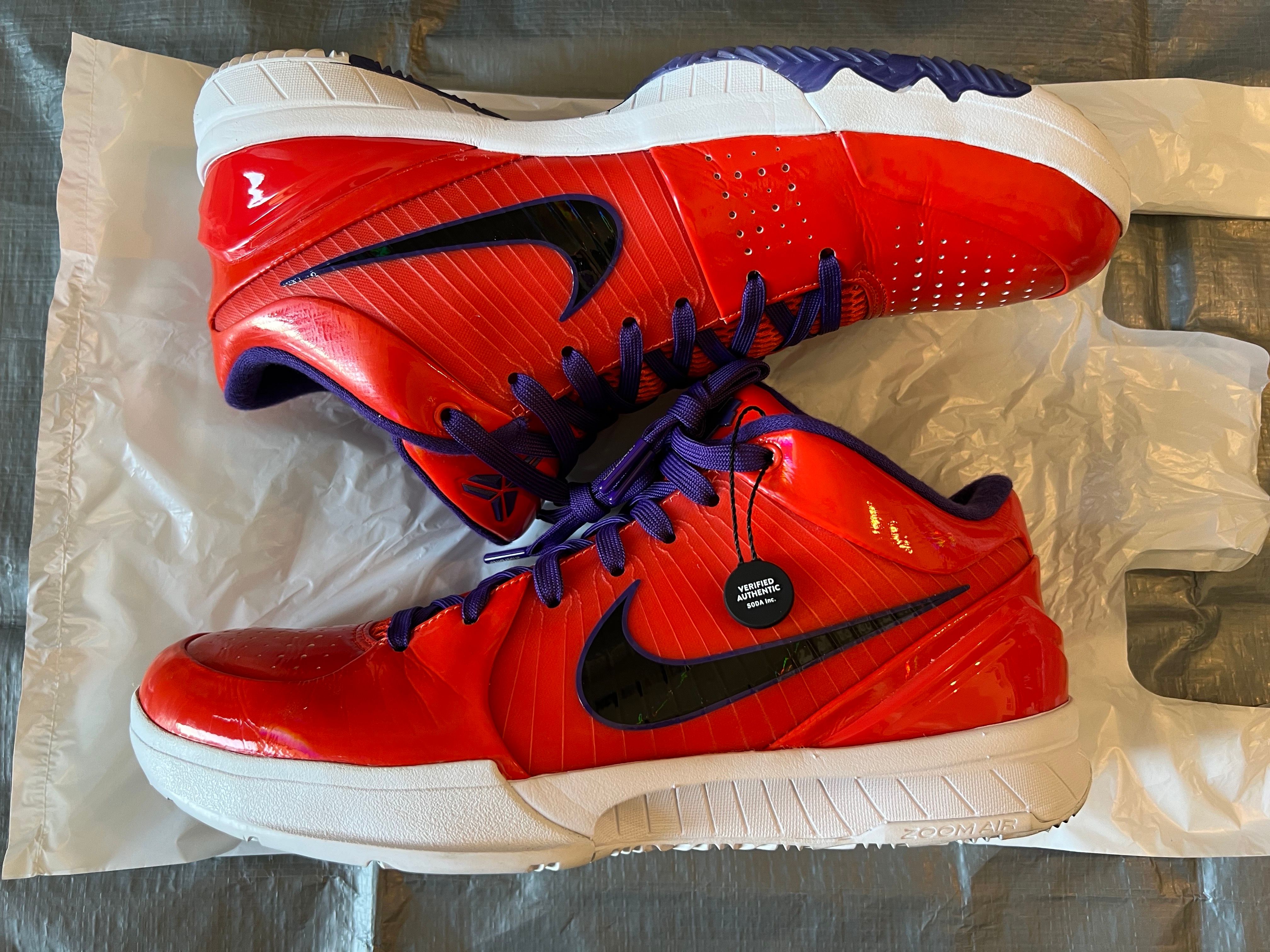 UNDEFEATED × Nike Kobe 4 Protro "Team Orange" 