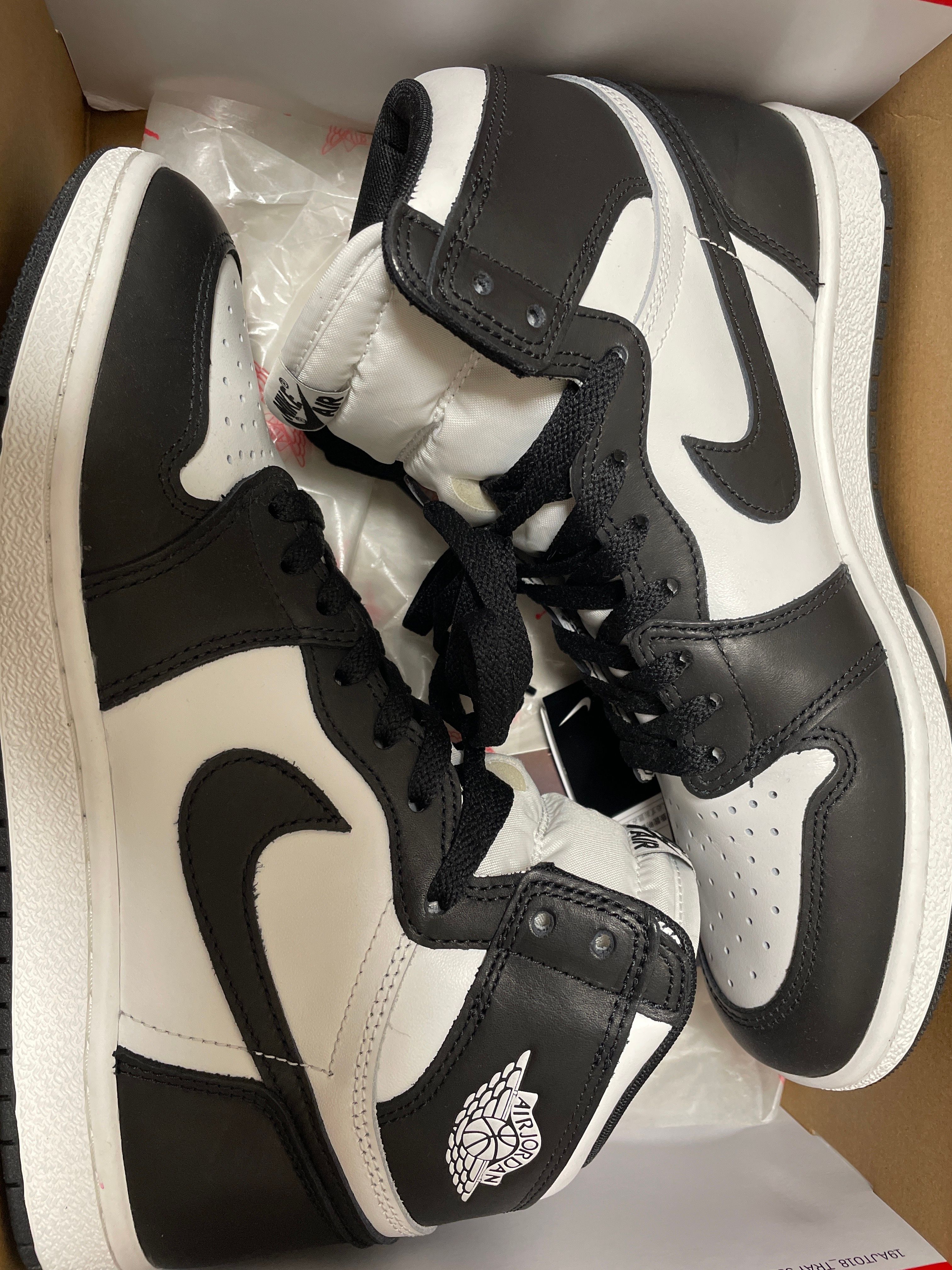 Nike Air Jordan 1 High '85 "Black/White"