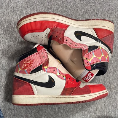 Spider-Man × Nike Air Jordan 1 Retro High OG SP "Spider-Man: Across the Spider-Verse/University Red"