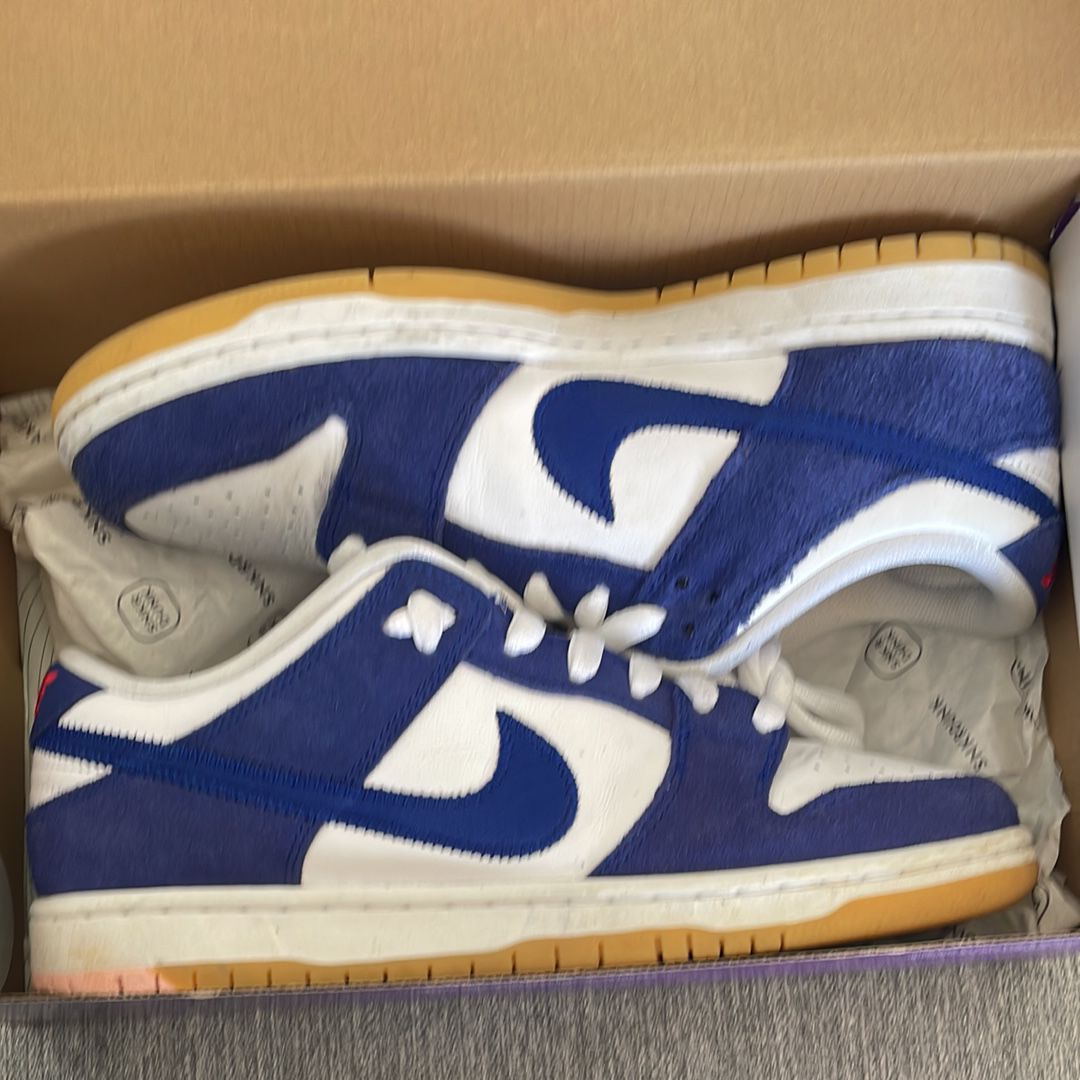 Nike SB Dunk Low "Los Angeles Dodgers/Deep Royal Blue"
