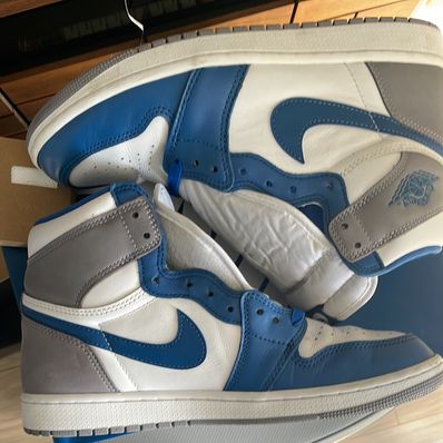 Nike Air Jordan 1 High OG "True Blue"