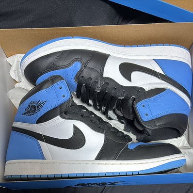 Nike Air Jordan 1 Retro High OG "University Blue/UNC Toe"