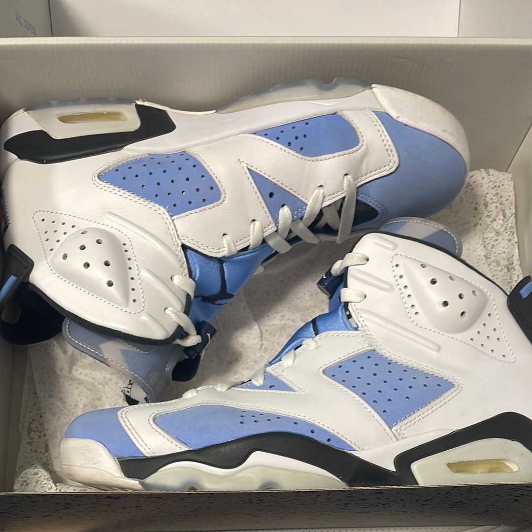 Nike Air Jordan 6 "UNC"