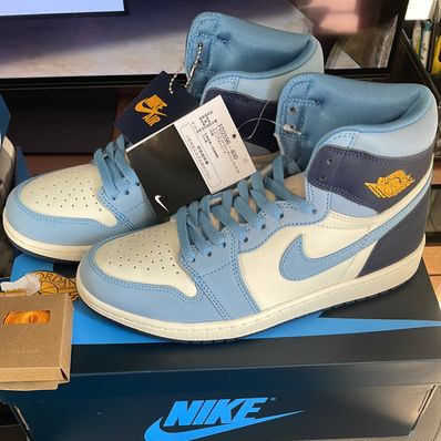 Nike Women's Air Jordan 1 Retro High OG "First in Flight"