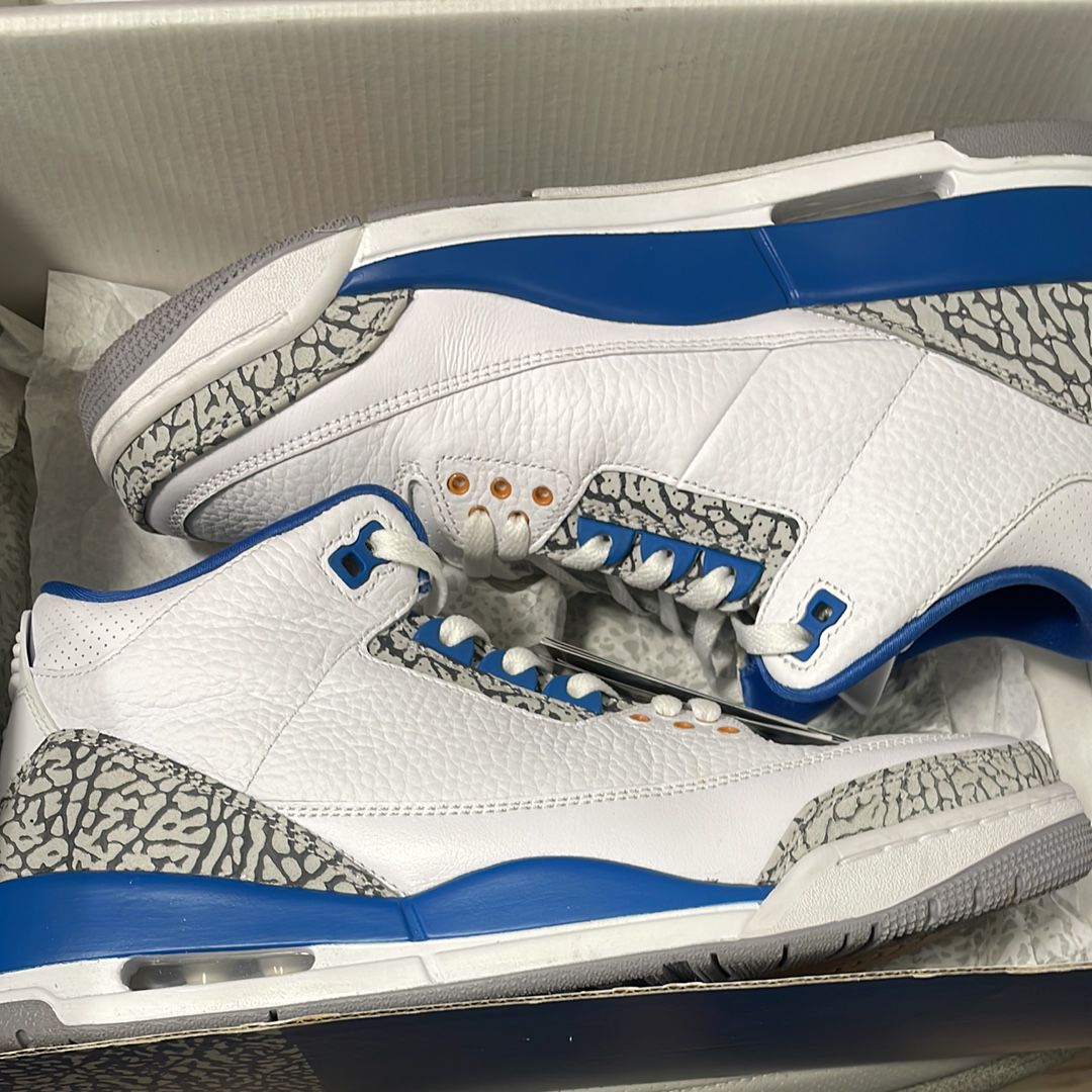 Nike Air Jordan 3 Retro "True Blue and Copper"