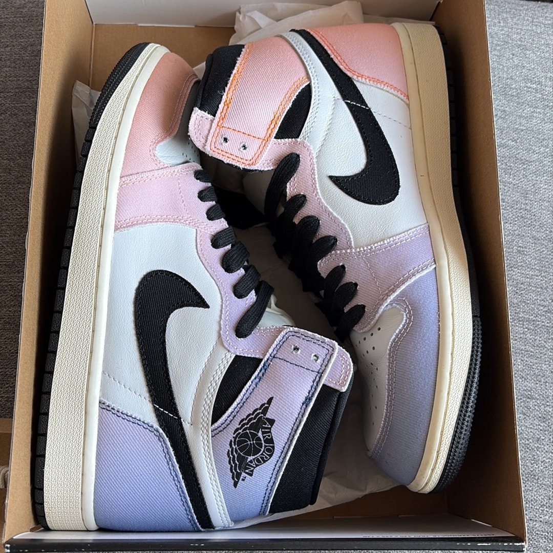Nike  Air Jordan 1 High OG "Multi Color"