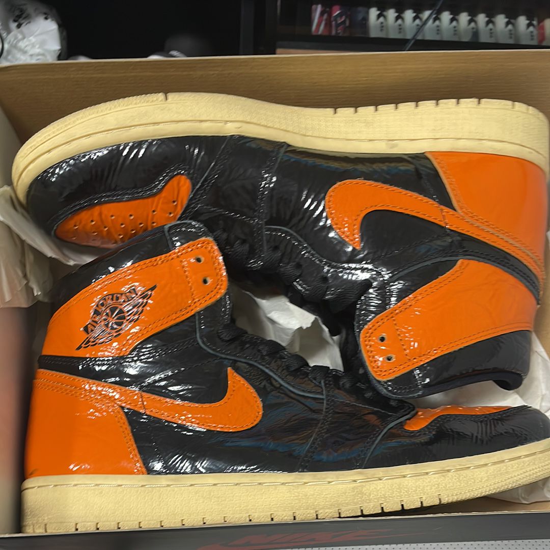 Nike Air Jordan 1 High "Shattered Backboard 3.0"